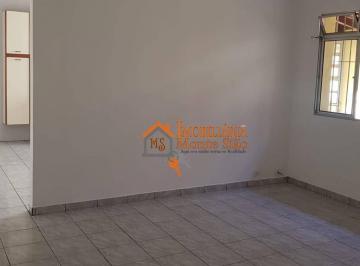 Casa · 157m² · 4 Quartos · 3 Vagas · Casa em Jardim Flor da Montanha, Guarulhos/SP de 157m² 4 quartos à venda por R$ 636.000,00