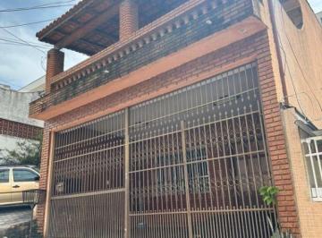 Casa · 340m² · 3 Quartos · 5 Vagas · Sobrado em Penha de França, São Paulo/SP de 340m² 3 quartos à venda por R$ 600.000,00