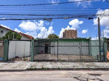 Casa · 249m² · 3 Quartos · 3 Vagas · Casa à venda - em Papicu