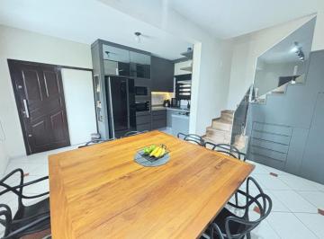 696250_iOD7D67c631rz49KYv869_69625067dc2279c5094.jpg · Casa com Potencial Comercial e Amplo Pátio - Nova Brasília, Imbituba-SC