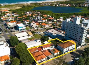 695402_i645P3Z5I9186_69540267da184c9ffeb.jpg · Prédio de Esquina no Bairro Centro - Excelente Oportunidade de Investimento em Imbituba, SC