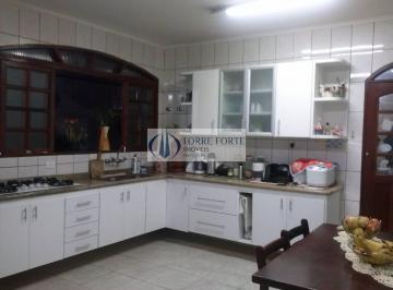 Casa · 273m² · 3 Quartos · 4 Vagas · Sobrado 3 dormitórios suítes, 4 vagas, na Vila Carrão