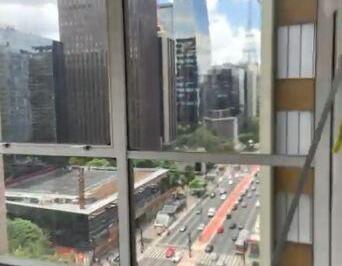 Comercial · 144m² · 2 Quartos · 1 Vaga · Conjunto Comercial | 144m² | 2 Salas | Bela Vista