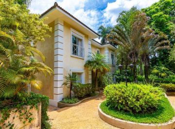 Casa · 720m² · 4 Quartos · 5 Vagas · Casa de condomínio com 712 m², 4 quartos sendo 4 suítes à venda no bairro Jardim Petrópolis.