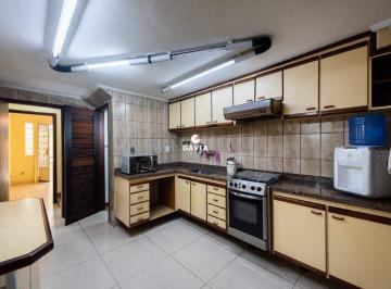 Casa · 178m² · 3 Quartos · 2 Vagas · Casa para aluguel no Embaré em Santos.