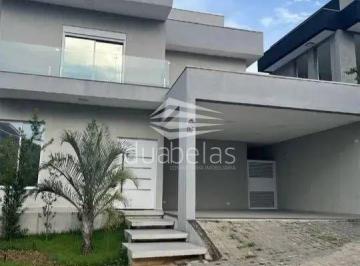 Casa · 252m² · 3 Quartos · 2 Vagas · Linda Casa no Residencial Mantiqueira – Condomínio Fechado em São José dos Campos