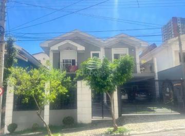 Casa · 290m² · 4 Quartos · 4 Vagas · Belíssima Casa à Venda no Jardim Apolo – São José dos Campos