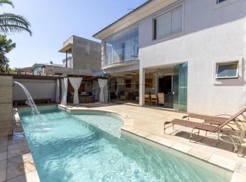 Casa · 525m² · 4 Quartos · 4 Vagas · Casa sobrado de 472m² com 04 suítes à venda em condomínio - Guaporé