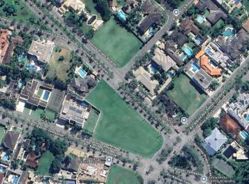 Terreno · 3000m² · Terreno de esquina à venda no condomínio Acapulco em Guarujá