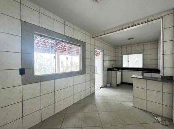 6b975156-e7b5-49e1-bbeb-d1f871655079.jpg · Casa plana à Venda, Residencial Recanto do Bosque, Goiânia, GO