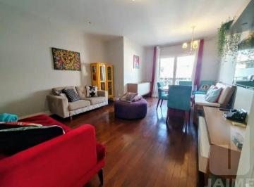 Apartamento · 107m² · 3 Quartos · 1 Vaga · Apartamento próximo ao Shopping Bourbon e ao Parque Água Branca, 3 dormitórios sendo 1 suíte.