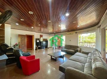 Sala · Casa com 3 Quartos (3 Suítes), 2 Vagas, Jardim Guaiuba, Guarujá/SP