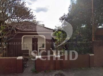 Casa · 549m² · 3 Quartos · Casa á Venda na Chácara Santo Antônio com 549m², 3 quartos sendo 1 suíte.