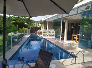Casa · 540m² · 4 Quartos · 4 Vagas · Maravilhosa Casa em condomínio alto padrão, à venda no Bairro Santa Monica,