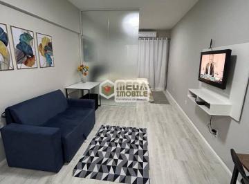 Apartamento · 40m² · 1 Quarto · Apartamento reformado e mobiliado, 1 dorm, centro, vista livre!