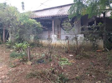 Rural · 3000m² · 3 Quartos · Refúgio de Tranquilidade com Três Residências, Piscina e Poços em Amplo Terreno de 3 Mil Metros Quad