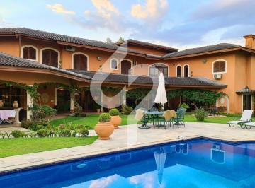Casa · 4 Quartos · 4 Vagas · Incrível residência com arquitetura toscana à venda no renomado condomínio Jardim Acapulco no Guaruj