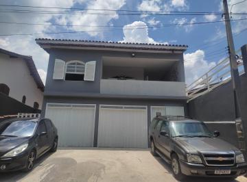 Casa · 266m² · 3 Quartos · 4 Vagas · CASA NO CLUBE DE CAMPO