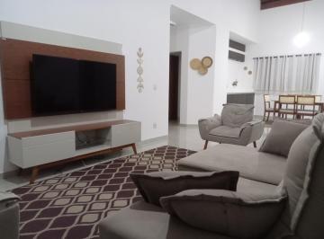 Casa · 176m² · 3 Quartos · 2 Vagas · CONDOMÍNIO RESIDENCIAL COUNTRY CLUB