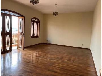 Casa · 334m² · 3 Quartos · 6 Vagas · VILA BELA VISTA