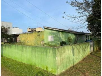 Casa · 147m² · 3 Quartos · 6 Vagas · EVAR 2044 610241032-8
