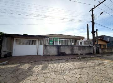Casa · 101m² · 3 Quartos · 2 Vagas · Casa no Campo de Fora