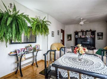 Apartamento · 74m² · 4 Quartos · 1 Vaga · PDARC 200 Apto 612501007-44