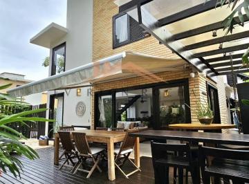 Imagem do Imóvel · Casa em condomínio na praia de Juquehy com 160m² 4 quartos e arquitetura elegante