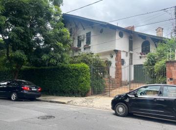 Casa · 450m² · 4 Quartos · 4 Vagas · Casa Alto Padrão Extremamente espaçosa - Perdizes