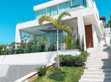 Casa · 700m² · 3 Quartos · 6 Vagas · Genesis 2 - Mobiliada!