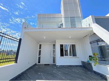 Casa · 170m² · 2 Quartos · 2 Vagas · HMAD 680 610291032-3