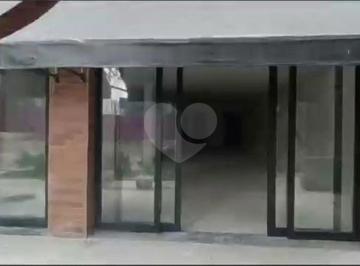 Comercial · 130m² · Loja à venda em Vila Firmiano Pinto - SP