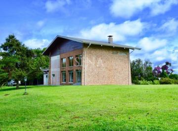 sena-imoveis · Casa / Venda