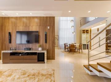 Casa · 246m² · 3 Quartos · 4 Vagas · Viva com Estilo no Condomínio Residencial Villa Bella!