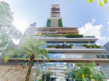 Apartamento · 201m² · 4 Quartos · 3 Vagas · Apartamento alto padrão com 4 suítes no Juvevê