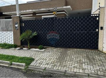 Casa · 47m² · 2 Quartos · 2 Vagas · Casa 2 dormitórios, sala, cozinha e com placa solar no Sítio Cercado