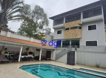 2080408f49af78897f576629adfd0d92e6287f7b · Casa Exclusiva com 4 Suítes e 650 m² – A Mais Segura do Parque dos Príncipes!