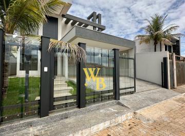 Casa de 4 quartos, Vicente Pires · Vicente Pires - Rua 03 - 4 suítes - Piscina - Área Gourmet - Portaria 24hrs