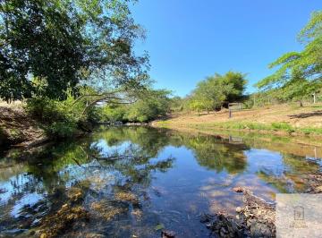 Rural de 7 quartos, Pirenópolis · Chácara á venda em Pirenópolis com rio