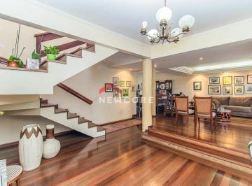 Casa · 290m² · 4 Quartos · 4 Vagas · Casa em  Rua Guararapes - Petrópolis - Porto Alegre/RS