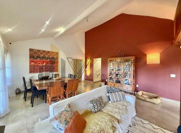 Sala TV e jantar · Casa térrea à venda no Condomínio Vale da Santa Fé em Vinhedo - SP.