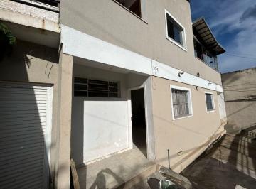 0cd5f52c4f6272d11663954ac8953b2c013e9f12 · Casa geminada no Bairro Terra Santa