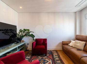 Apartamento de 5 quartos, São Paulo · Apartamento Residencial a venda/locação na VILA ROMANA!