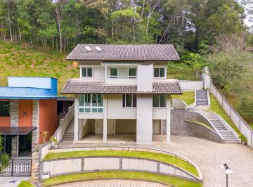Casa · 310m² · 4 Quartos · 4 Vagas · Casa com 4 quartos em Quebra Frascos, em Teresópolis