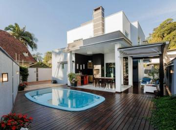 Casa de 3 quartos, Joinville · CASA EM CONDOMÍNIO - 03 Quartos, 01 suíte, 2 vagas, piscina - Glória/Joinville