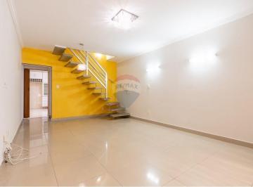 Casa · 106m² · 4 Quartos · 1 Vaga · Casa à venda na Lapa com 106 metros 4 dormitórios 1 vaga