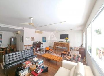 Apartamento · 192m² · 4 Quartos · 3 Vagas · Amplo Apartamento no Cosme Velho com 192m² - 4 Quartos, 2 Suites, Varanda 3 Vagas