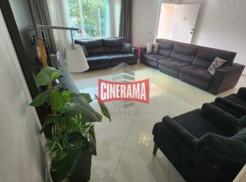 Casa · 240m² · 3 Quartos · 6 Vagas · Sobrado à venda, 3 quartos, 3 suítes, 6 vagas, Olímpico - São Caetano do Sul/SP