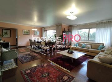 Apartamento · 165m² · 4 Quartos · 2 Vagas · Apartamento no Campo Belo com ótima localização!