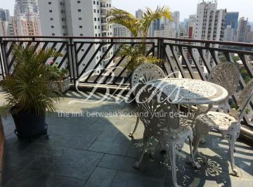 Apartamento · 217m² · 4 Quartos · 3 Vagas · apartamento venda compra Campo Belo andar alto elevado vista livre piscina 4 dormitórios 3 vagas